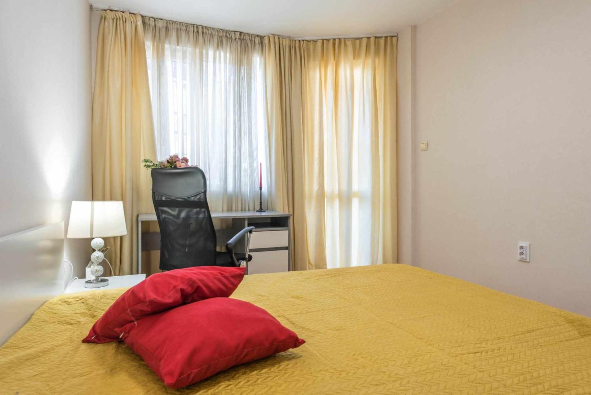 Red Velvet Apartment Varna Exterior photo